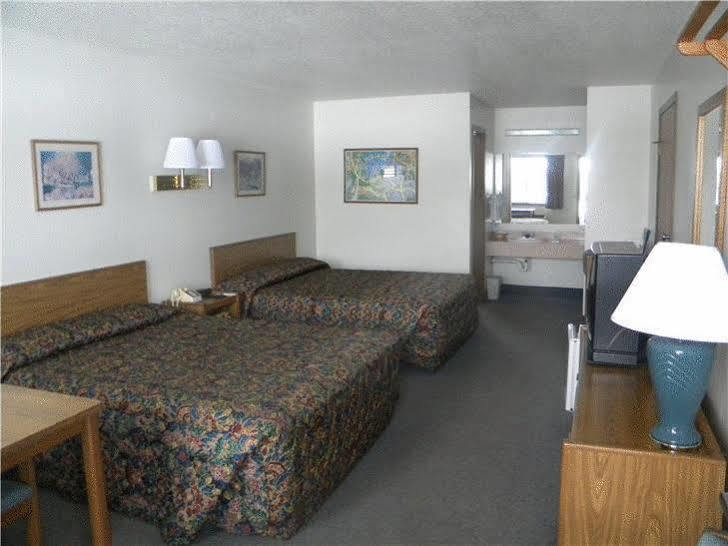 Rodeway Inn Pine River Exterior foto